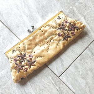 Gold clutch